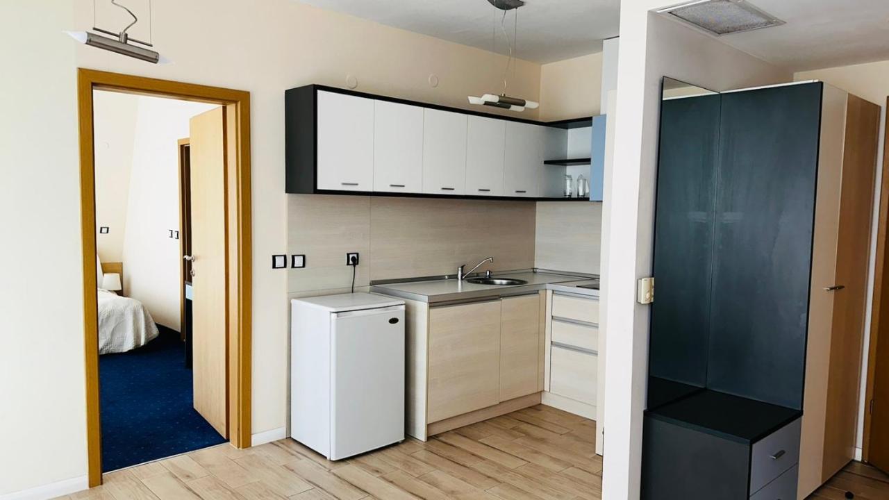 Хотел Аполонис Sozopol Exterior foto
